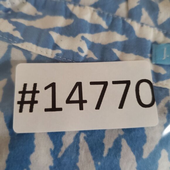 J. McLaughlin Shirt Womens Medium Blue Print Lightweight 3/4 Sleeve Blouse - Picture 9 of 9